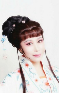 林  瑛 老师