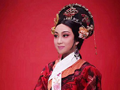 石璐佳  老师
